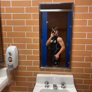 Meet your Posher, Thomas